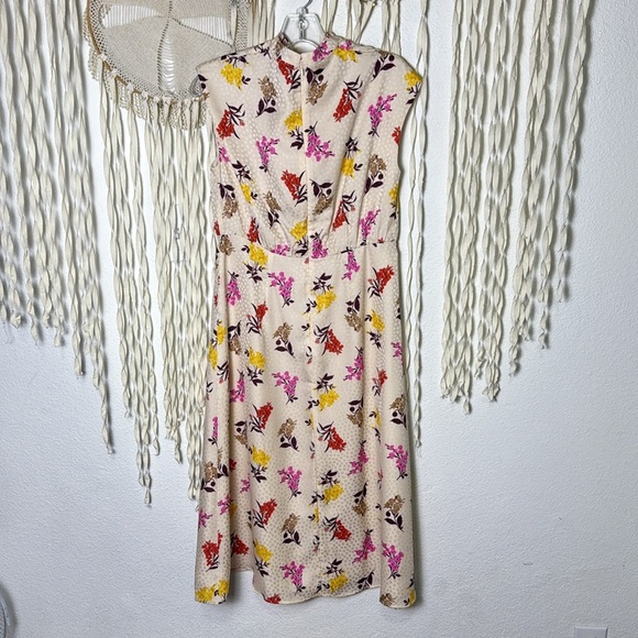 Ann Taylor NWT Ivory Floral Print Silky Mini Dress Size 2 - Picture 5 of 15